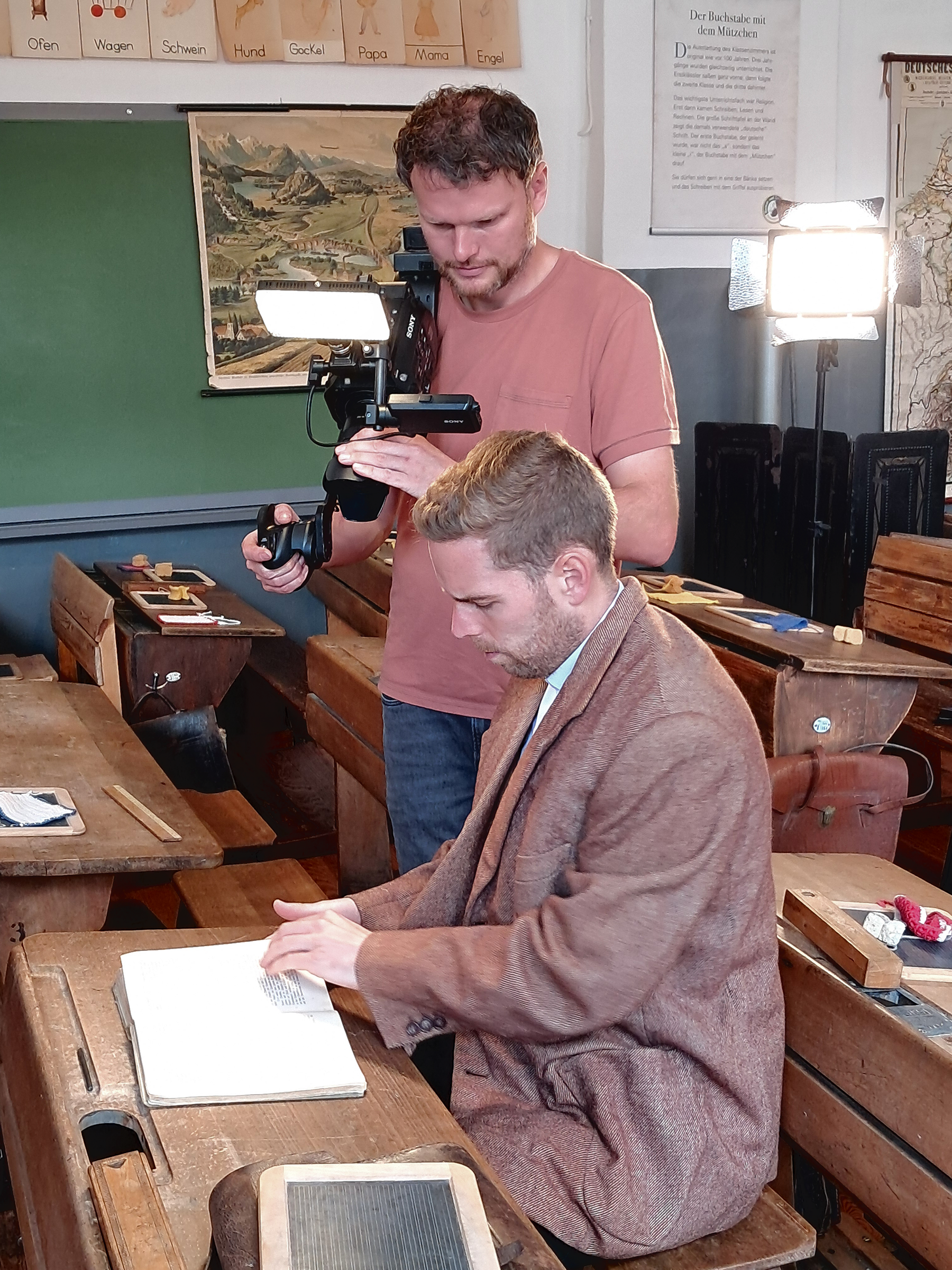 Filmteam von „Knowledge Productions